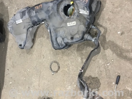 ФОТО Бак топливный для Audi (Ауди) A4 B8 - 8K2, 8K5 (08.2007-11.2015) Киев