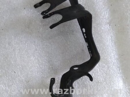 ФОТО Кронштейн для Audi (Ауди) A4 B8 - 8K2, 8K5 (08.2007-11.2015) Киев