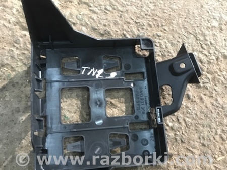 ФОТО Кронштейн для Audi (Ауди) A4 B8 - 8K2, 8K5 (08.2007-11.2015) Киев