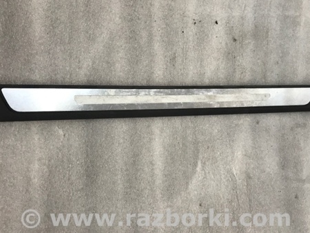 ФОТО Накладка на порог салона для Audi (Ауди) A4 B8 - 8K2, 8K5 (08.2007-11.2015) Киев