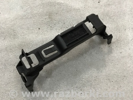 ФОТО Кронштейн для Audi (Ауди) A4 B8 - 8K2, 8K5 (08.2007-11.2015) Киев