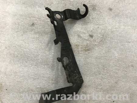 ФОТО Кронштейн для Audi (Ауди) A4 B8 - 8K2, 8K5 (08.2007-11.2015) Киев
