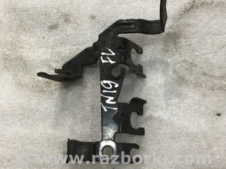 ФОТО Кронштейн для Audi (Ауди) A4 B8 - 8K2, 8K5 (08.2007-11.2015) Киев