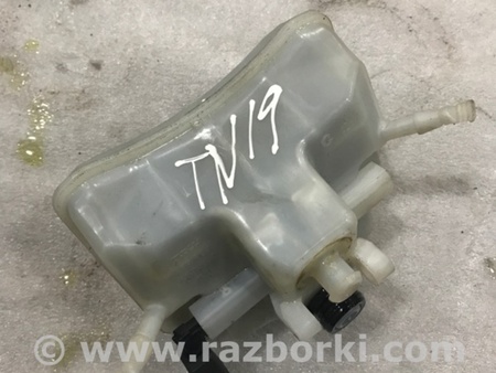 ФОТО Бачок для тормозной жидкости для Audi (Ауди) A4 B8 - 8K2, 8K5 (08.2007-11.2015) Киев