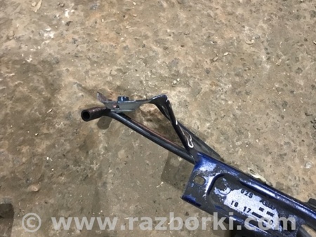 ФОТО Кронштейн для Audi (Ауди) A4 B8 - 8K2, 8K5 (08.2007-11.2015) Киев