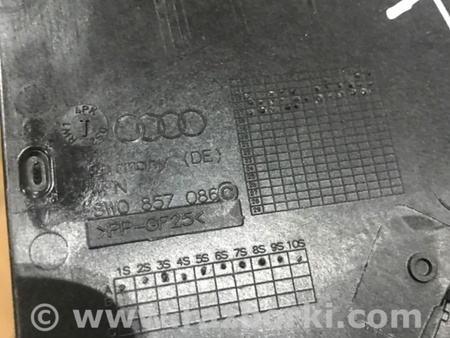 ФОТО Крышка блока предохранителей для Audi (Ауди) A4 B8 - 8K2, 8K5 (08.2007-11.2015) Киев
