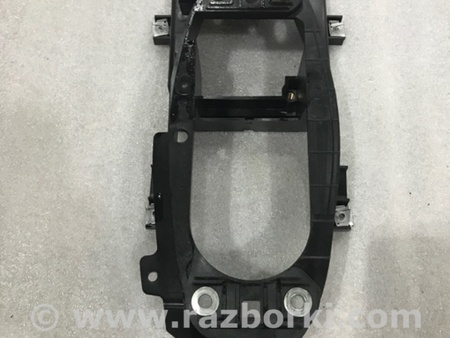 ФОТО Кронштейн для Audi (Ауди) A4 B8 - 8K2, 8K5 (08.2007-11.2015) Киев