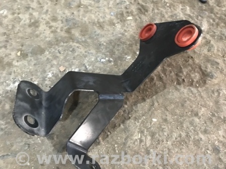 ФОТО Кронштейн для Audi (Ауди) A4 B8 - 8K2, 8K5 (08.2007-11.2015) Киев