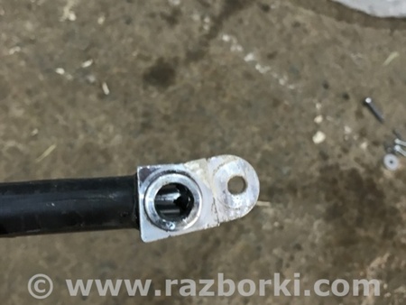 ФОТО Трубка кондиционера для Audi (Ауди) A4 B8 - 8K2, 8K5 (08.2007-11.2015) Киев