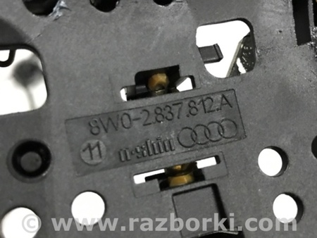 ФОТО Кронштейн ручки двери для Audi (Ауди) A4 B8 - 8K2, 8K5 (08.2007-11.2015) Киев