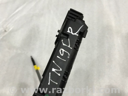 ФОТО Кронштейн ручки двери для Audi (Ауди) A4 B8 - 8K2, 8K5 (08.2007-11.2015) Киев