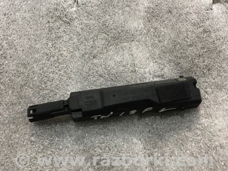 ФОТО Антенна для Audi (Ауди) A4 B8 - 8K2, 8K5 (08.2007-11.2015) Киев