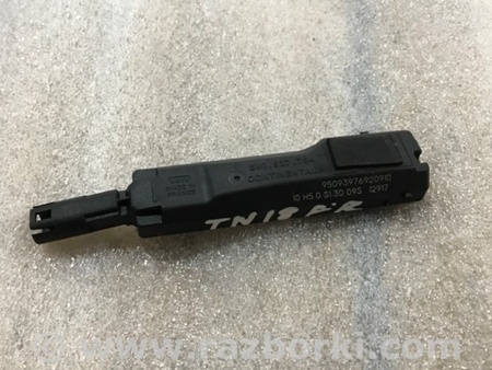 ФОТО Антенна для Audi (Ауди) A4 B8 - 8K2, 8K5 (08.2007-11.2015) Киев