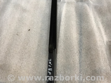 ФОТО Молдинг двери для Audi (Ауди) A4 B8 - 8K2, 8K5 (08.2007-11.2015) Киев