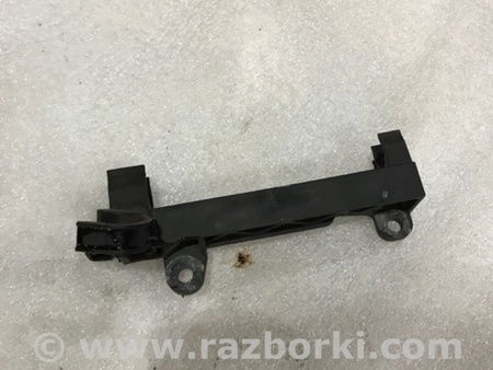 ФОТО Кронштейн для Audi (Ауди) A4 B8 - 8K2, 8K5 (08.2007-11.2015) Киев
