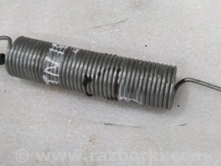 ФОТО пружина багажника для Audi (Ауди) A4 B8 - 8K2, 8K5 (08.2007-11.2015) Киев