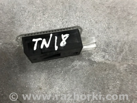 ФОТО Плафон подсветки салона для Audi (Ауди) A4 B8 - 8K2, 8K5 (08.2007-11.2015) Киев