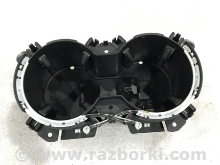 ФОТО Подстаканник для Audi (Ауди) A4 B8 - 8K2, 8K5 (08.2007-11.2015) Киев
