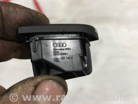 ФОТО Пластик для Audi (Ауди) A4 B8 - 8K2, 8K5 (08.2007-11.2015) Киев