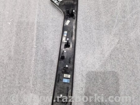 ФОТО Накладка на карту двери для Audi (Ауди) A4 B8 - 8K2, 8K5 (08.2007-11.2015) Киев