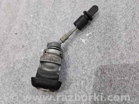 ФОТО Личинка замка двери для Audi (Ауди) A4 B8 - 8K2, 8K5 (08.2007-11.2015) Киев