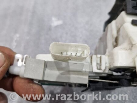 ФОТО Замок боковой двери для Audi (Ауди) A4 B8 - 8K2, 8K5 (08.2007-11.2015) Киев