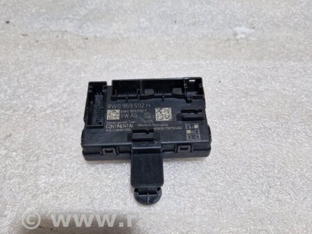 ФОТО Блок управления для Audi (Ауди) A4 B8 - 8K2, 8K5 (08.2007-11.2015) Киев