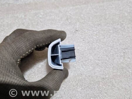 ФОТО Заглушка для Audi (Ауди) A3 8V1, 8VA, 8V7, 8VS (03.2012-...) Киев