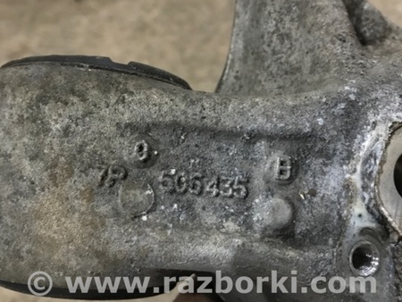 ФОТО Цапфа для Porsche Cayenne Type 958 (10-18) Киев