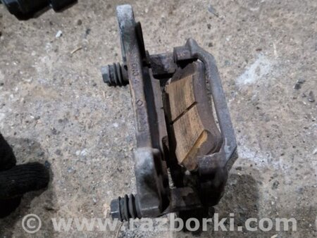 ФОТО Скоба суппорта для Audi (Ауди) A4 B8 - 8K2, 8K5 (08.2007-11.2015) Киев