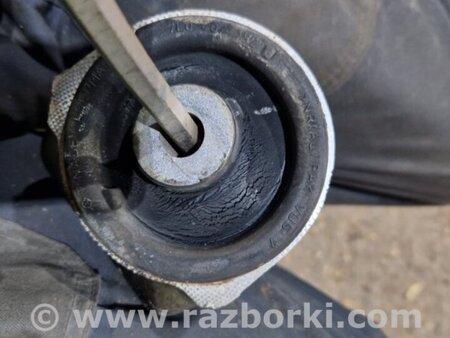 ФОТО Рычаг подвески для Porsche Cayenne Type 958 (10-18) Киев