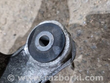 ФОТО Цапфа для Porsche Cayenne Type 958 (10-18) Киев