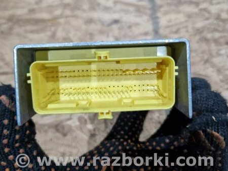 ФОТО Блок управления SRS для Porsche Cayenne Type 958 (10-18) Киев