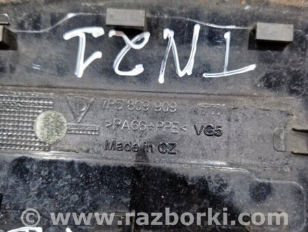 ФОТО Лючок топливного бака для Porsche Cayenne Type 958 (10-18) Киев