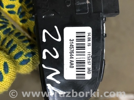 ФОТО Плафон подсветки салона для Volvo XC90 Киев