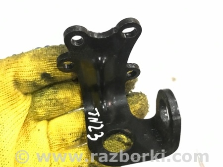 ФОТО Кронштейн для Audi (Ауди) A4 B8 - 8K2, 8K5 (08.2007-11.2015) Киев
