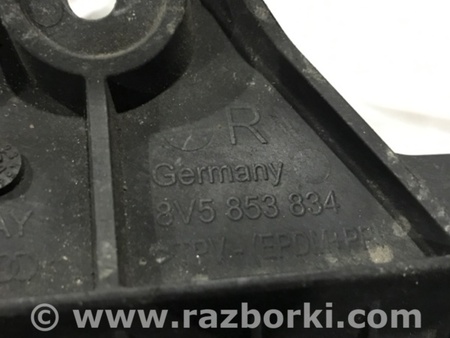 ФОТО Пластик для Audi (Ауди) A3 8V1, 8VA, 8V7, 8VS (03.2012-...) Киев
