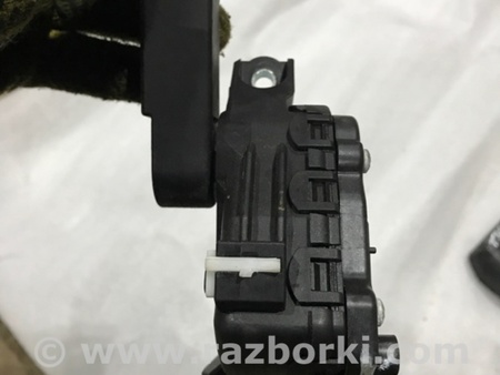 ФОТО Педаль газа для Porsche Cayenne Type 958 (10-18) Киев