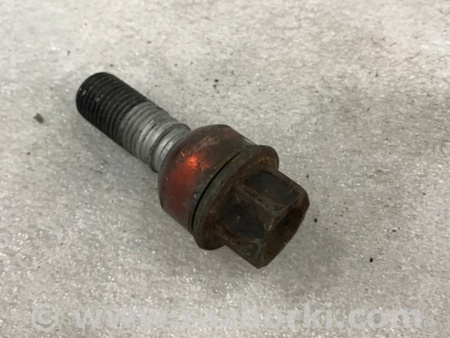 ФОТО Болт колесный для Porsche Cayenne Type 958 (10-18) Киев