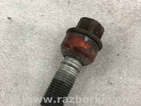 ФОТО Болт колесный для Porsche Cayenne Type 958 (10-18) Киев