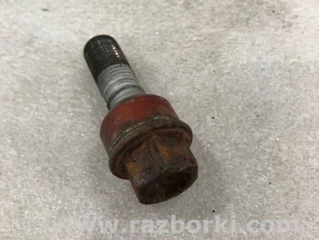 ФОТО Болт колесный для Porsche Cayenne Type 958 (10-18) Киев