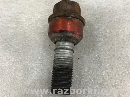 ФОТО Болт колесный для Porsche Cayenne Type 958 (10-18) Киев