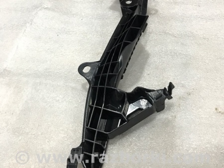ФОТО Кронштейн для Audi (Ауди) A3 8V1, 8VA, 8V7, 8VS (03.2012-...) Киев
