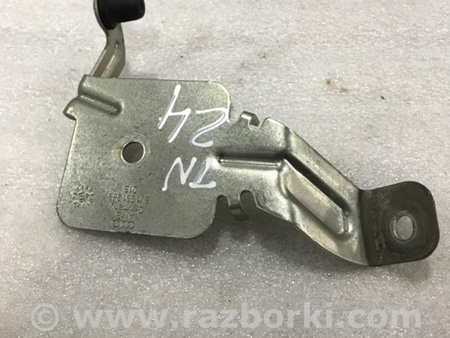 ФОТО Кронштейн для Audi (Ауди) A3 8V1, 8VA, 8V7, 8VS (03.2012-...) Киев