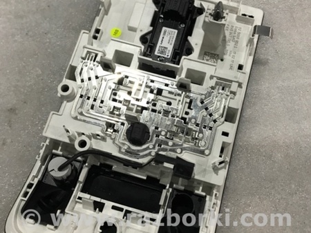ФОТО Плафон подсветки салона для Audi (Ауди) A3 8V1, 8VA, 8V7, 8VS (03.2012-...) Киев