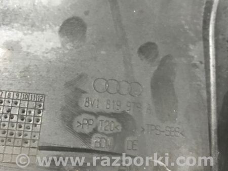 ФОТО Пластик для Audi (Ауди) A3 8V1, 8VA, 8V7, 8VS (03.2012-...) Киев