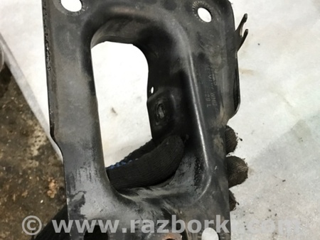 ФОТО Кронштейн для Audi (Ауди) A3 8V1, 8VA, 8V7, 8VS (03.2012-...) Киев