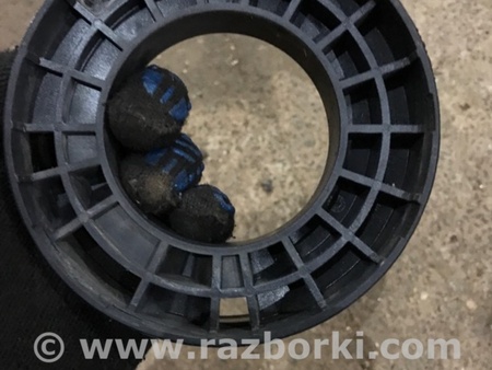 ФОТО Опора пружины для Porsche Cayenne Type 958 (10-18) Киев