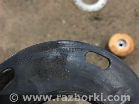 ФОТО Опора пружины для Porsche Cayenne Type 958 (10-18) Киев