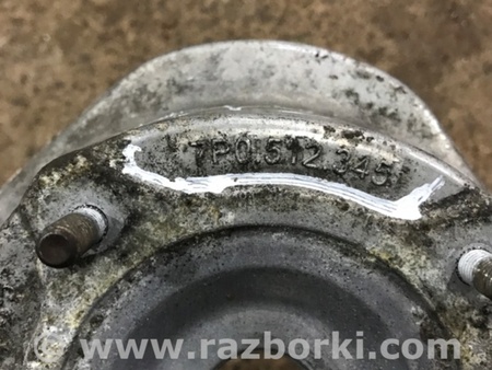 ФОТО Опора пружины для Porsche Cayenne Type 958 (10-18) Киев